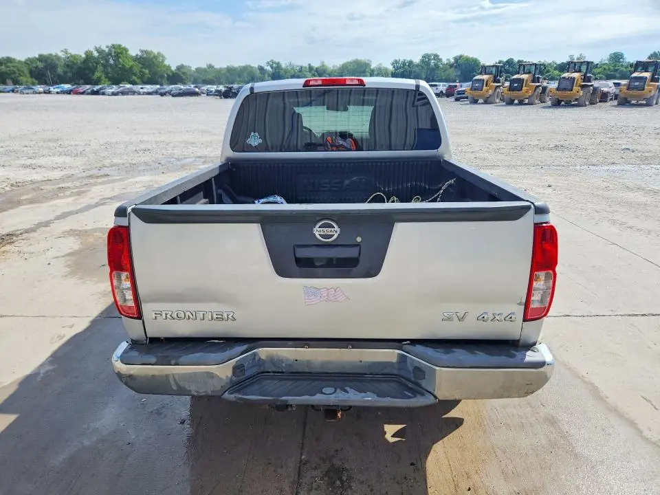2013 NISSAN FRONTIER S  