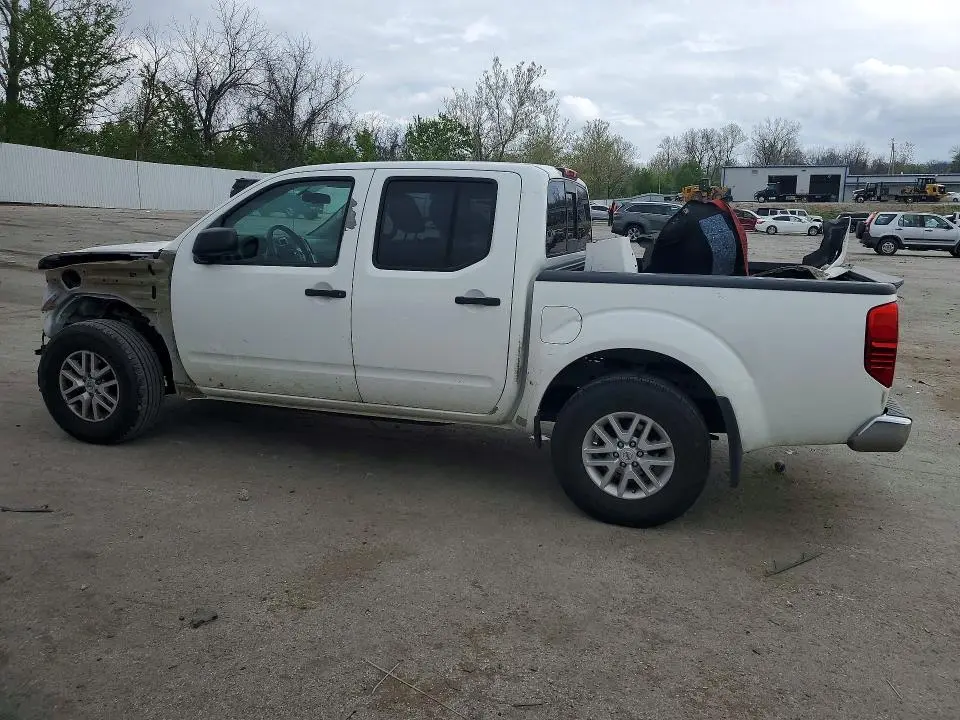 2017 NISSAN FRONTIER SV  