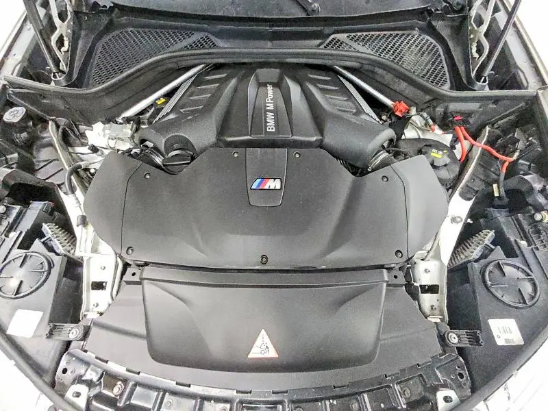 2016 BMW X5 M  