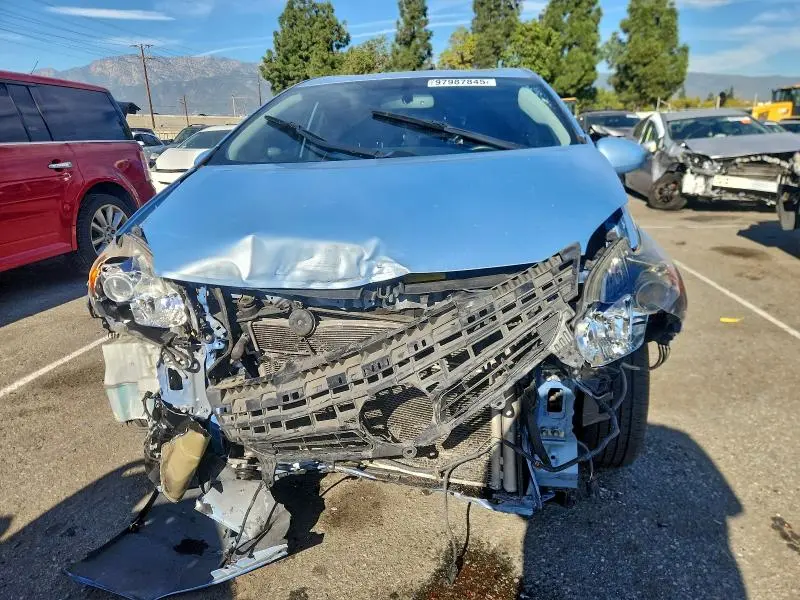 2014 TOYOTA PRIUS PLUG-IN   