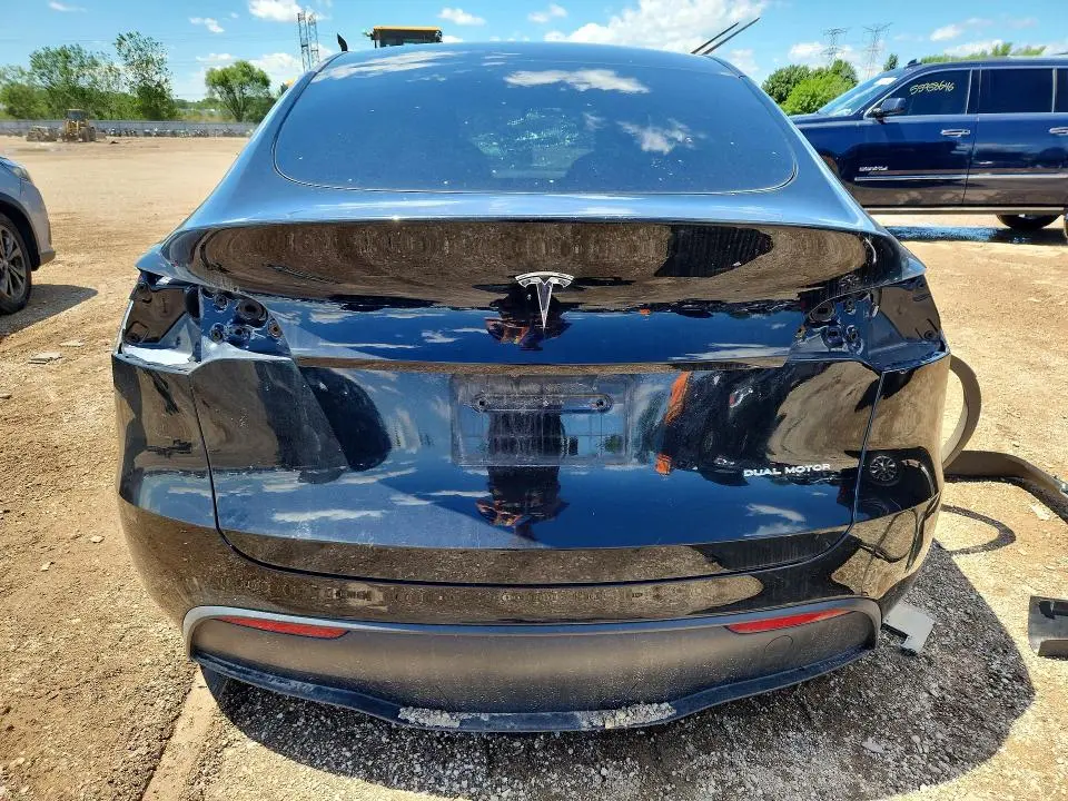 2022 TESLA MODEL Y   