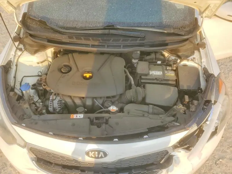 2015 KIA FORTE LX  