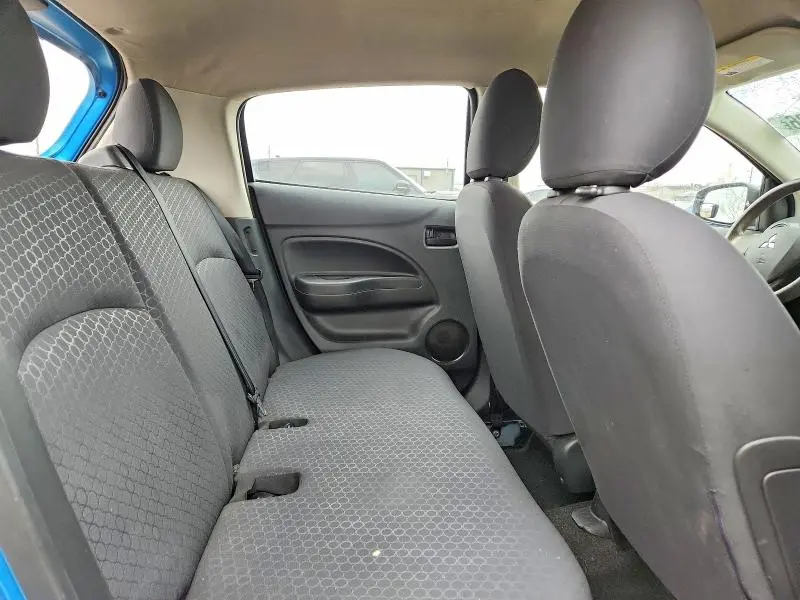 2015 MITSUBISHI MIRAGE DE  