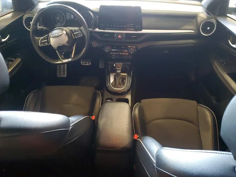 2024 KIA FORTE GT LINE  