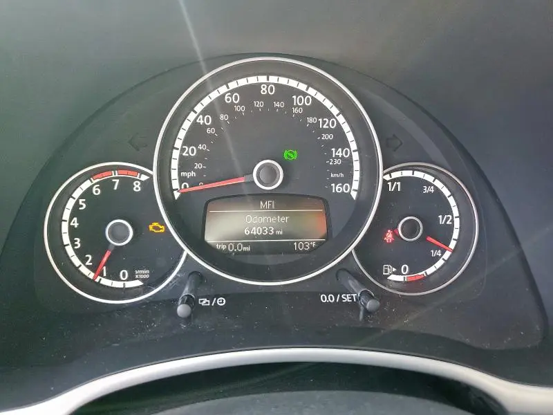 2013 VOLKSWAGEN BEETLE TURBO  