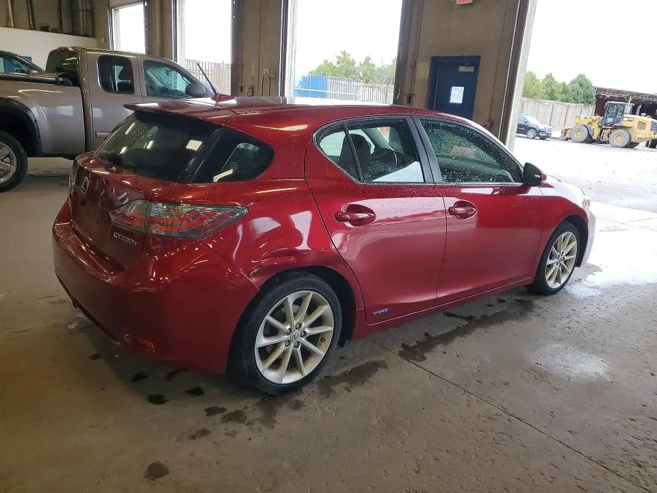 2011 LEXUS CT 200  