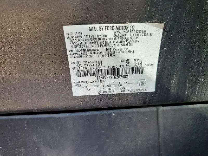 2015 FORD TAURUS SEL  