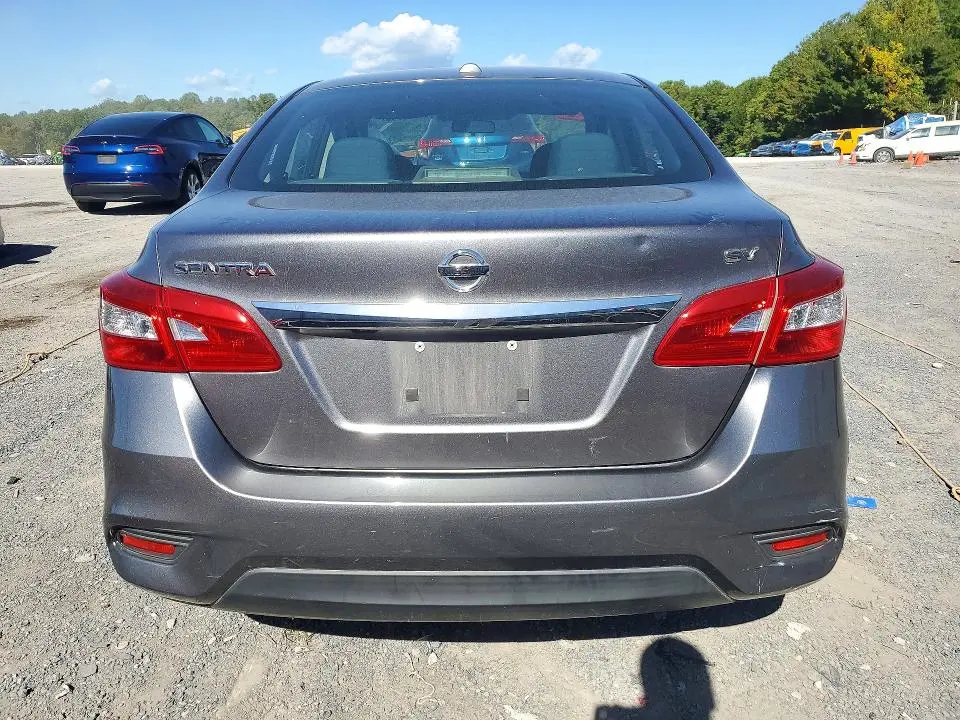 2019 NISSAN SENTRA SV  
