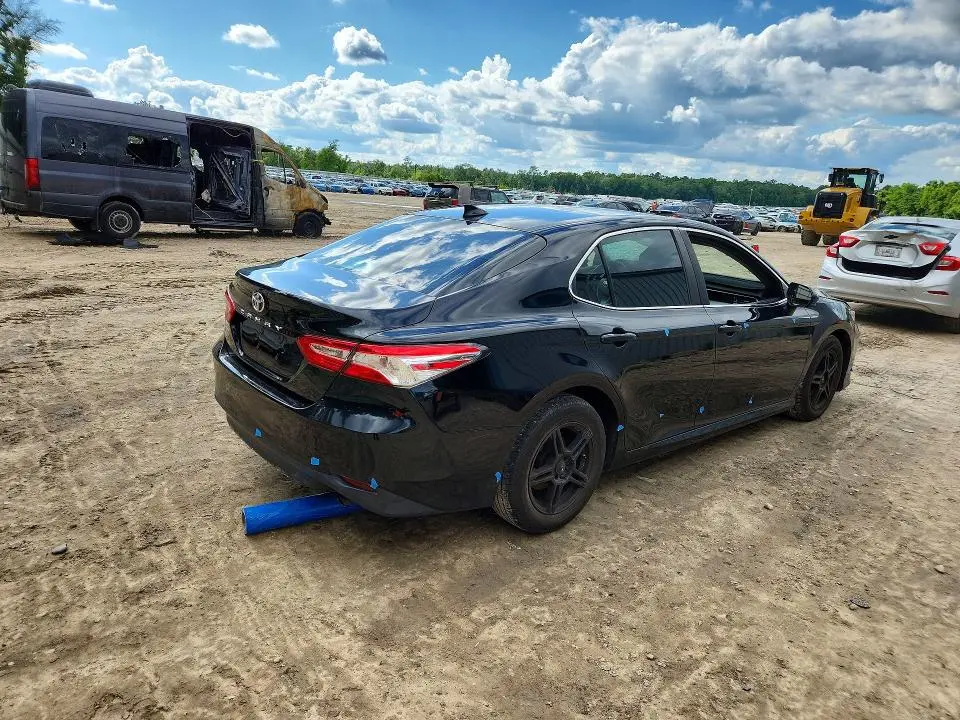2019 TOYOTA CAMRY L  