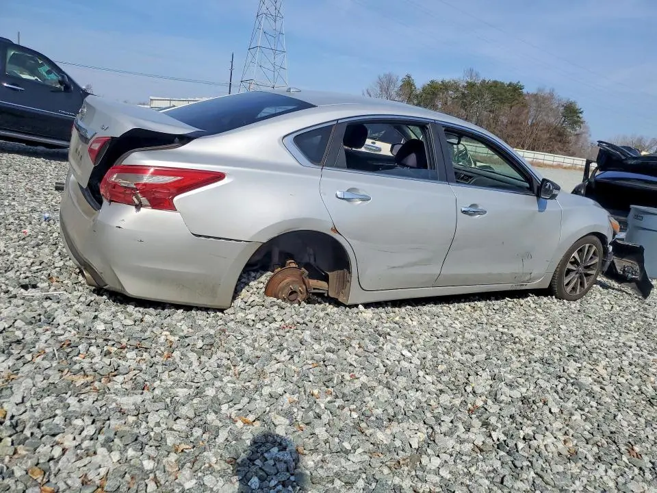 2016 NISSAN ALTIMA 2.5 SV  