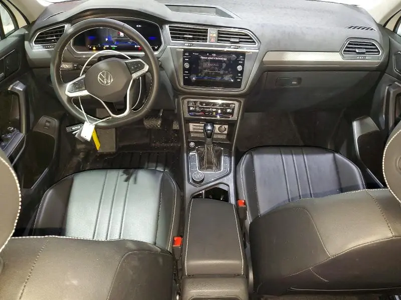 2024 VOLKSWAGEN TIGUAN SE  