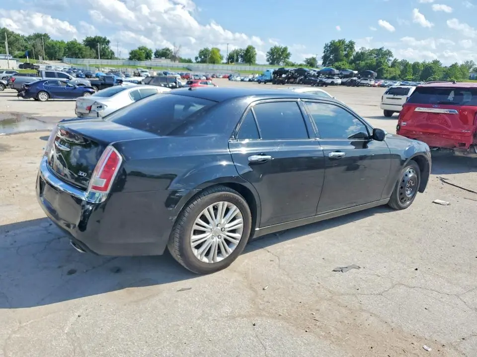 2014 CHRYSLER 300C   