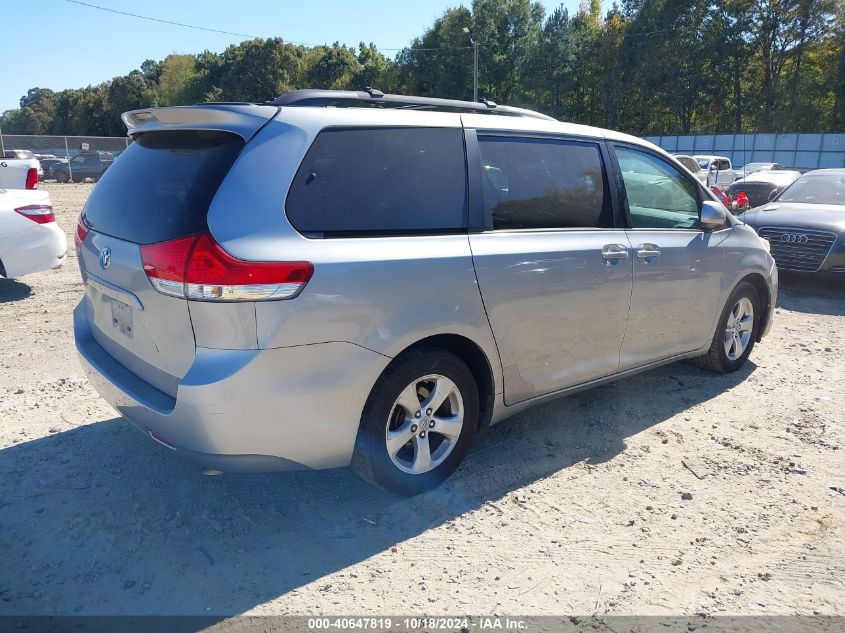 2011 TOYOTA SIENNA LE V6