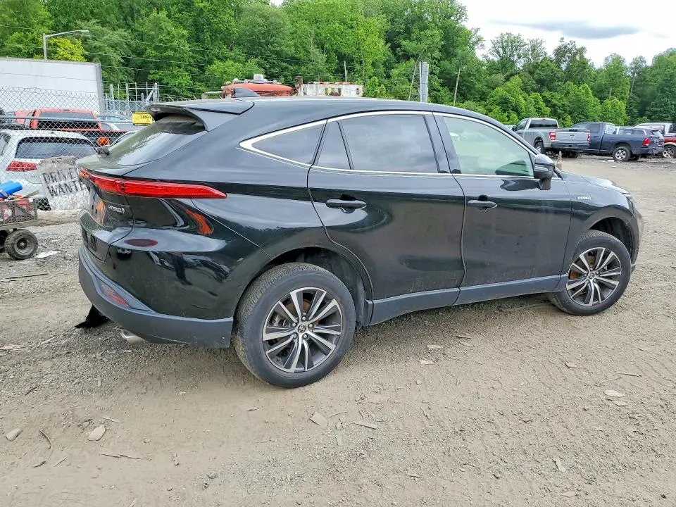 2021 TOYOTA VENZA LE  