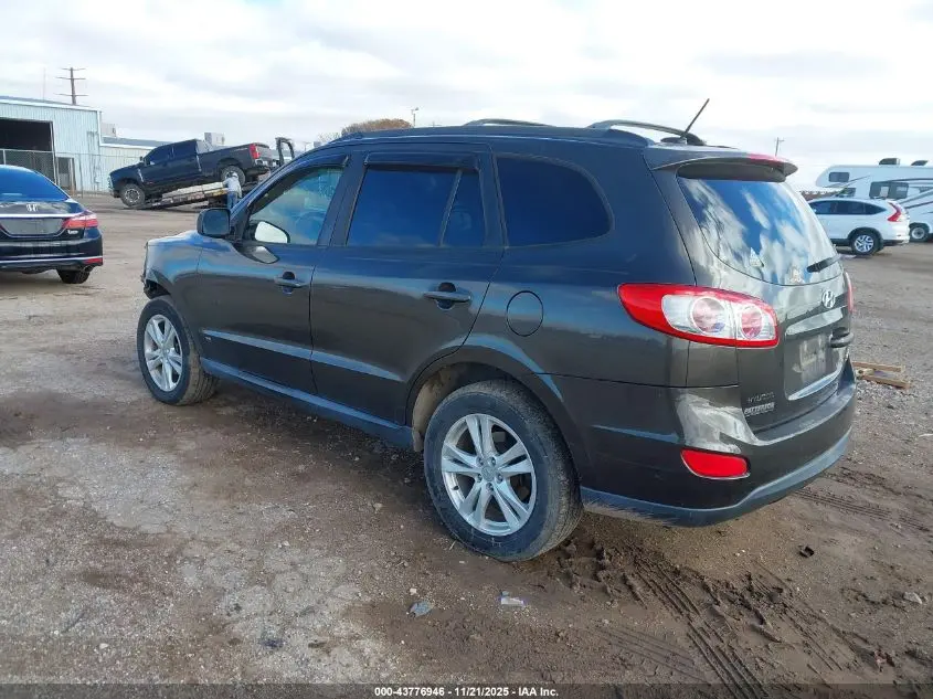 2011 HYUNDAI SANTA FE SE