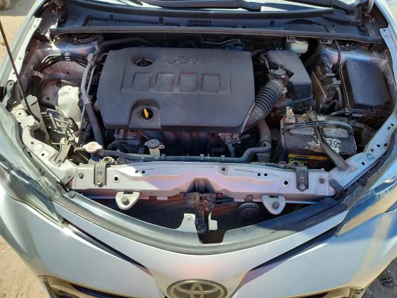 2018 TOYOTA COROLLA SE  