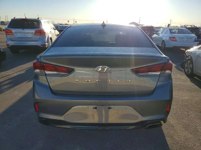 2018 HYUNDAI SONATA SE  