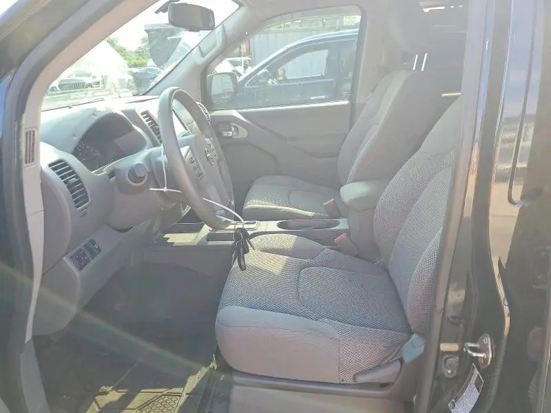 2019 NISSAN FRONTIER SV  