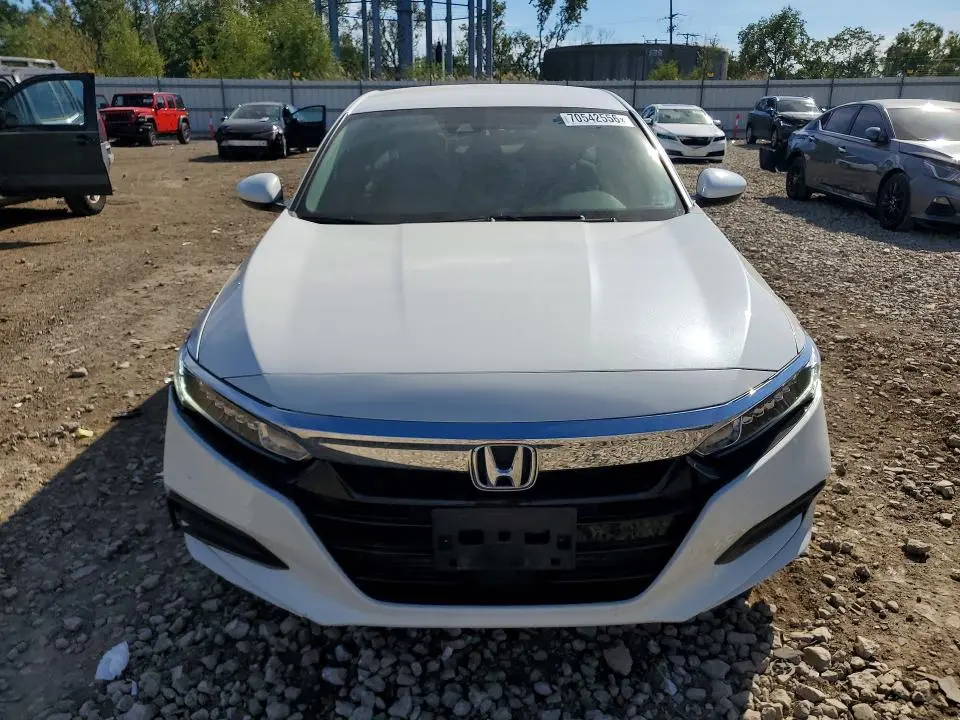 2018 HONDA ACCORD LX  