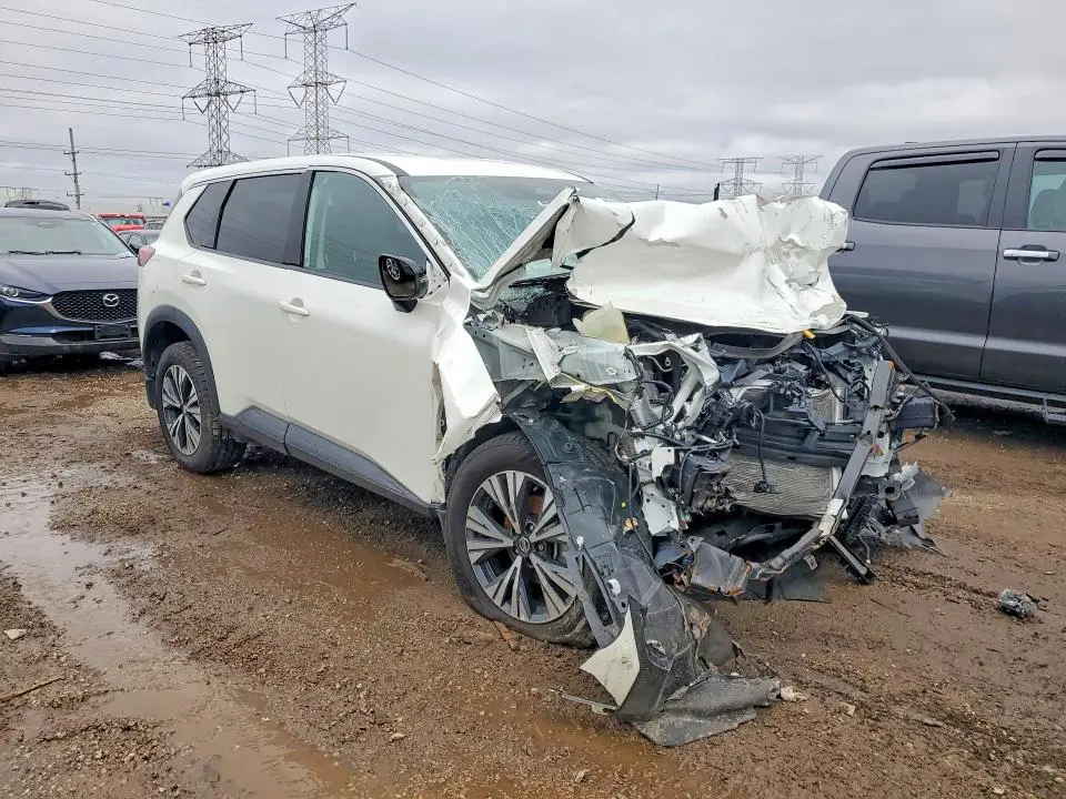 2021 NISSAN ROGUE SV  
