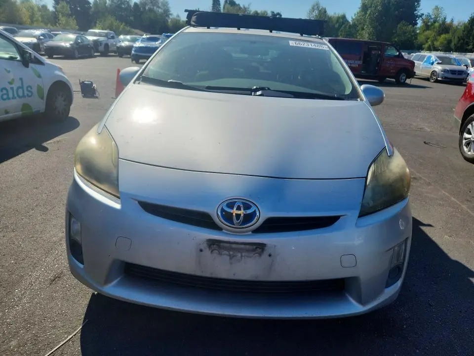 2011 TOYOTA PRIUS TWO  