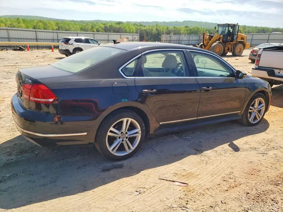 2012 VOLKSWAGEN PASSAT SEL  