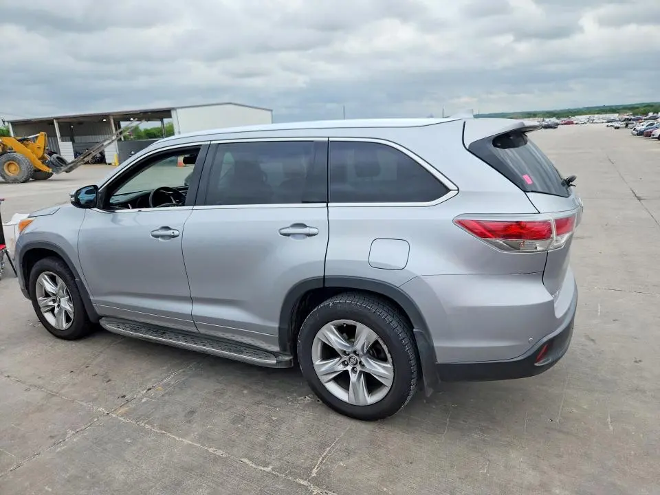 2016 TOYOTA HIGHLANDER LIMITED PLATINUM  