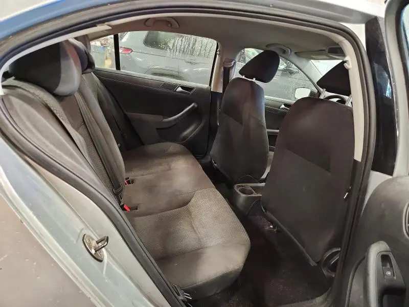 2012 VOLKSWAGEN JETTA BASE  