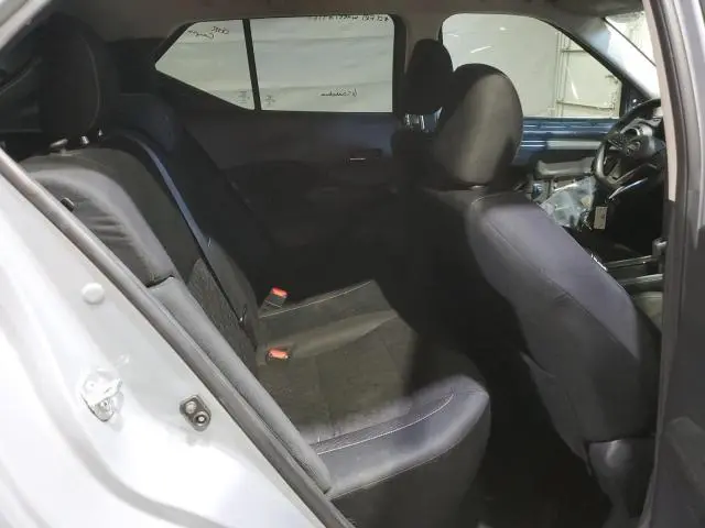 2021 NISSAN KICKS SV