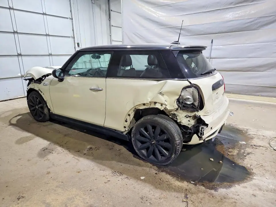 2014 MINI COOPER S  