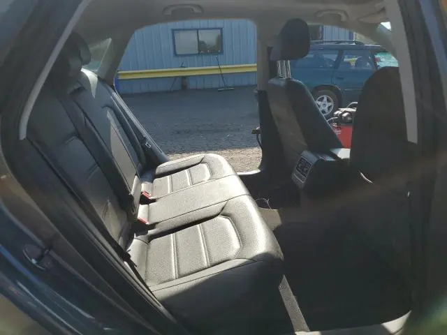 2014 VOLKSWAGEN PASSAT SE  