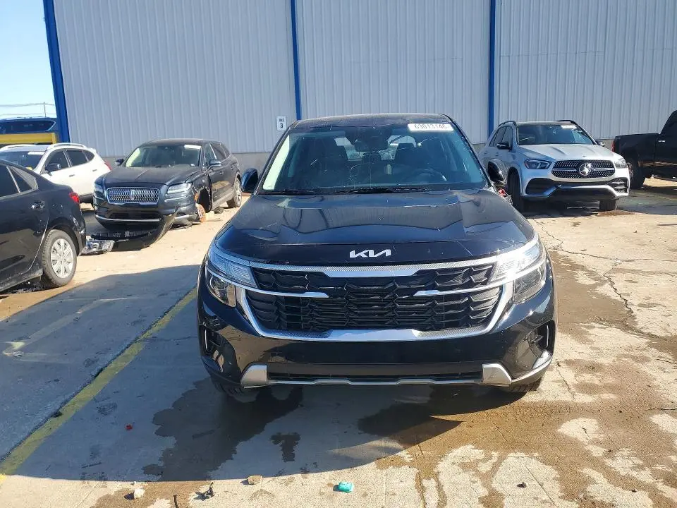2026 KIA SELTOS LX  