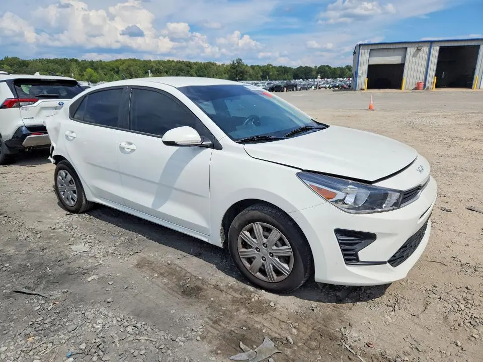 2023 KIA RIO LX  