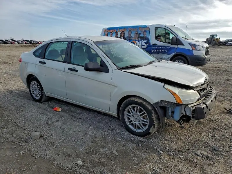 2011 FORD FOCUS SE  