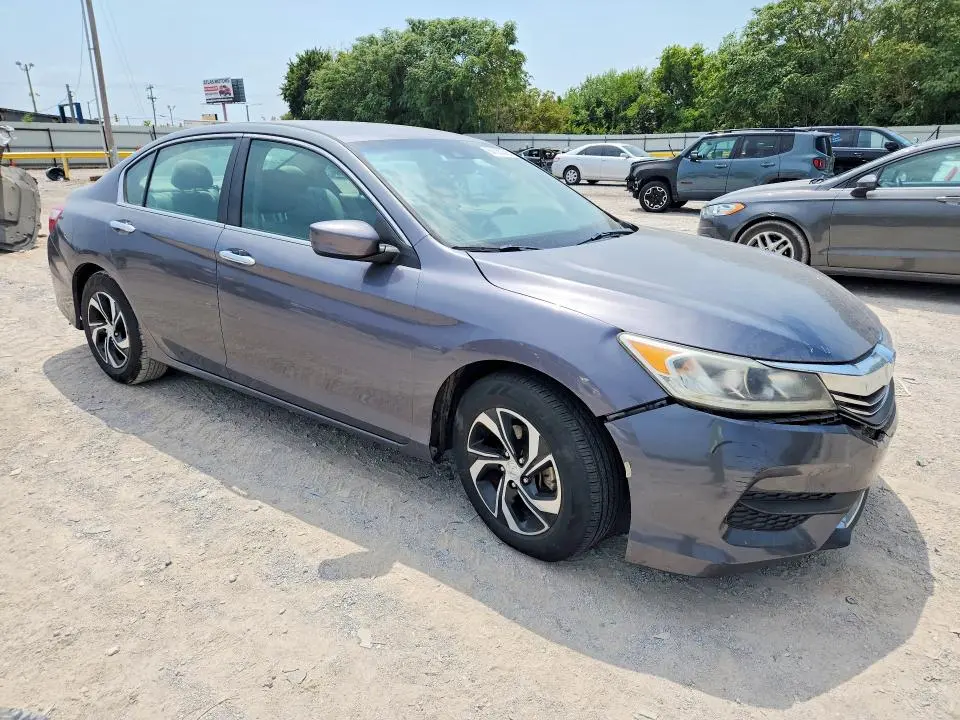 2017 HONDA ACCORD LX  