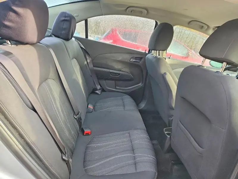 2017 CHEVROLET SONIC LT  