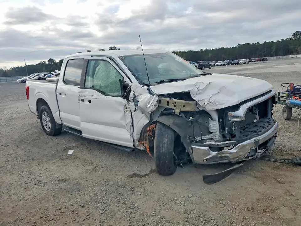 2022 FORD F150 SUPERCREW  
