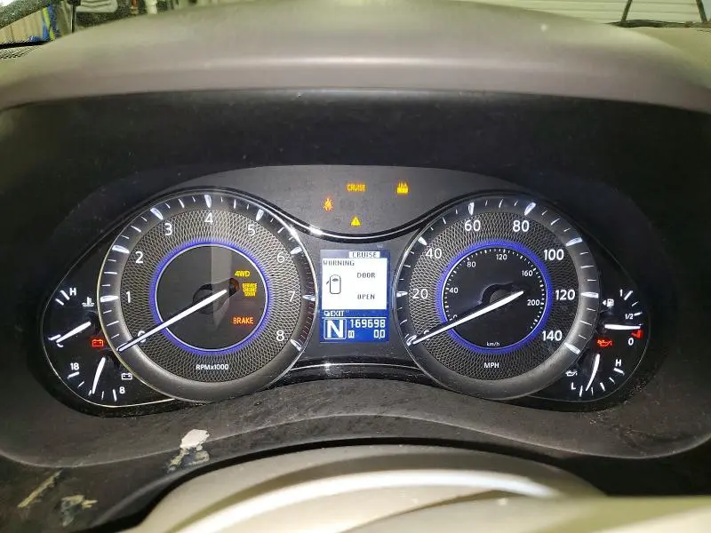2012 INFINITI QX56 BASE  