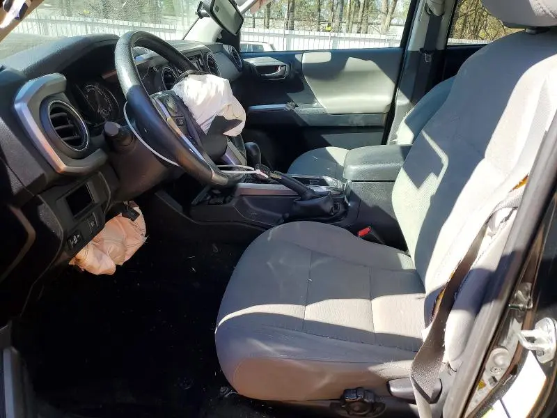 2018 TOYOTA TACOMA SR5 V6  