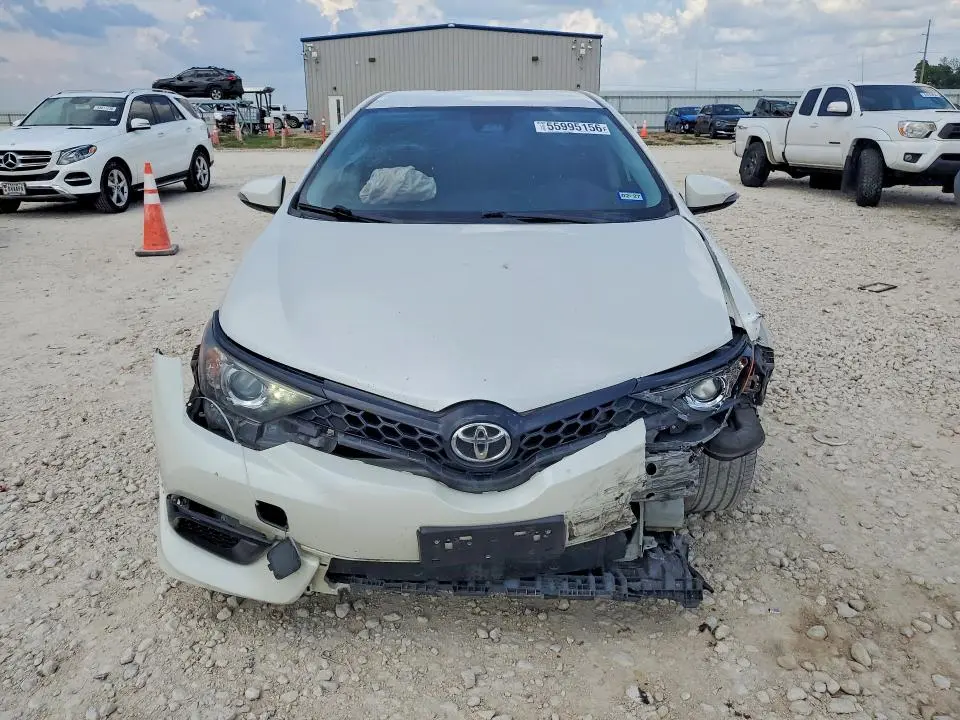 2017 TOYOTA COROLLA IM BASE  