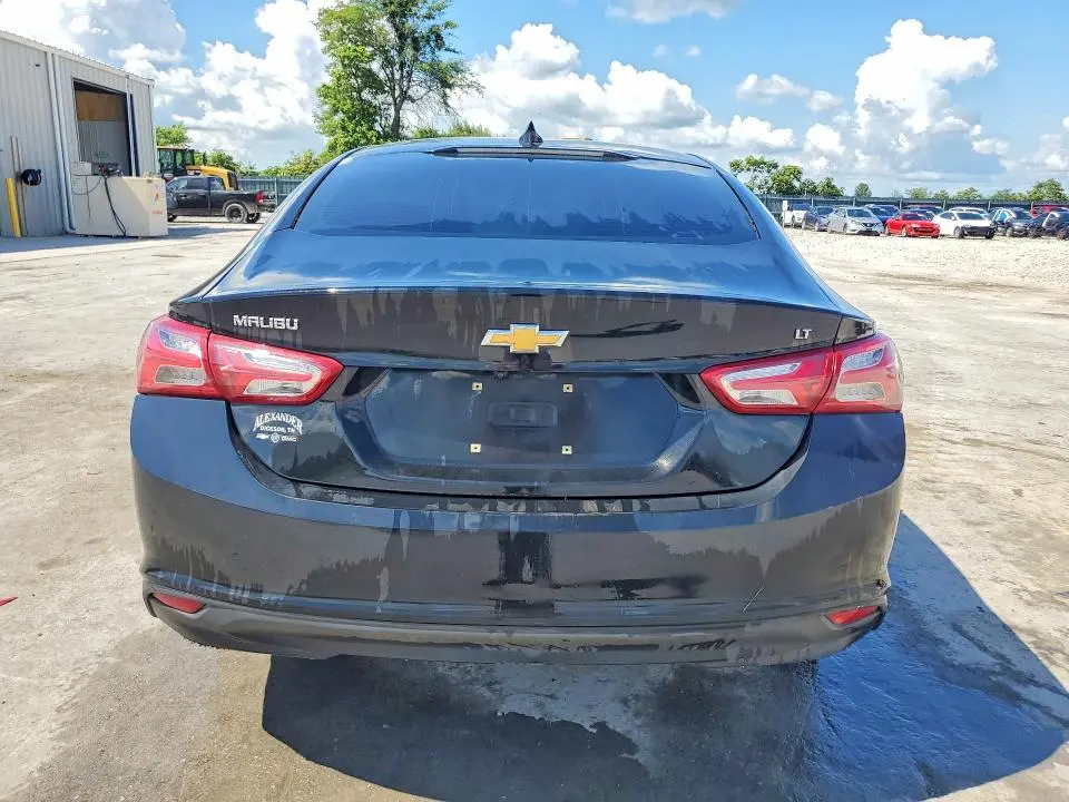 2021 CHEVROLET MALIBU LT  