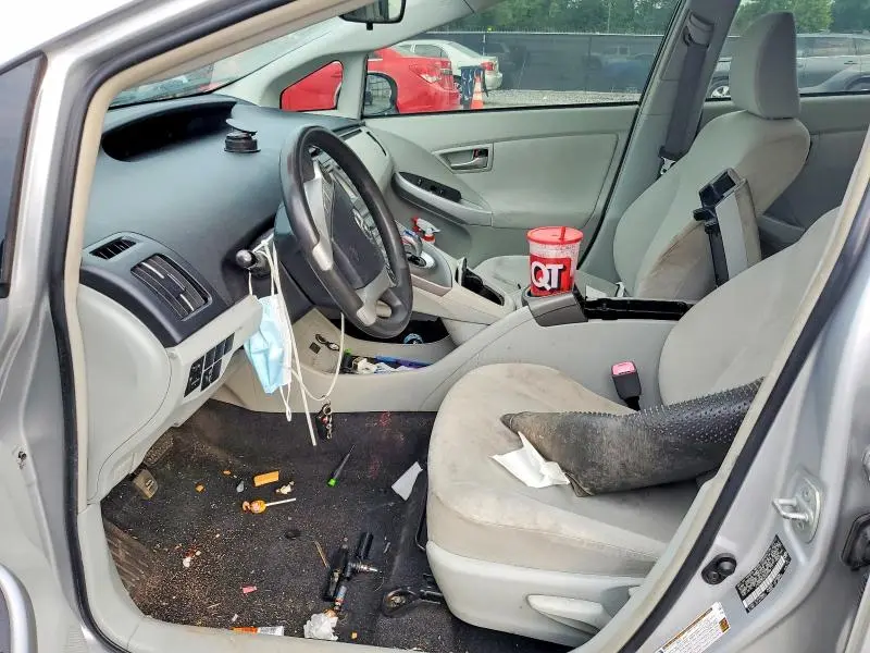 2012 TOYOTA PRIUS TWO  