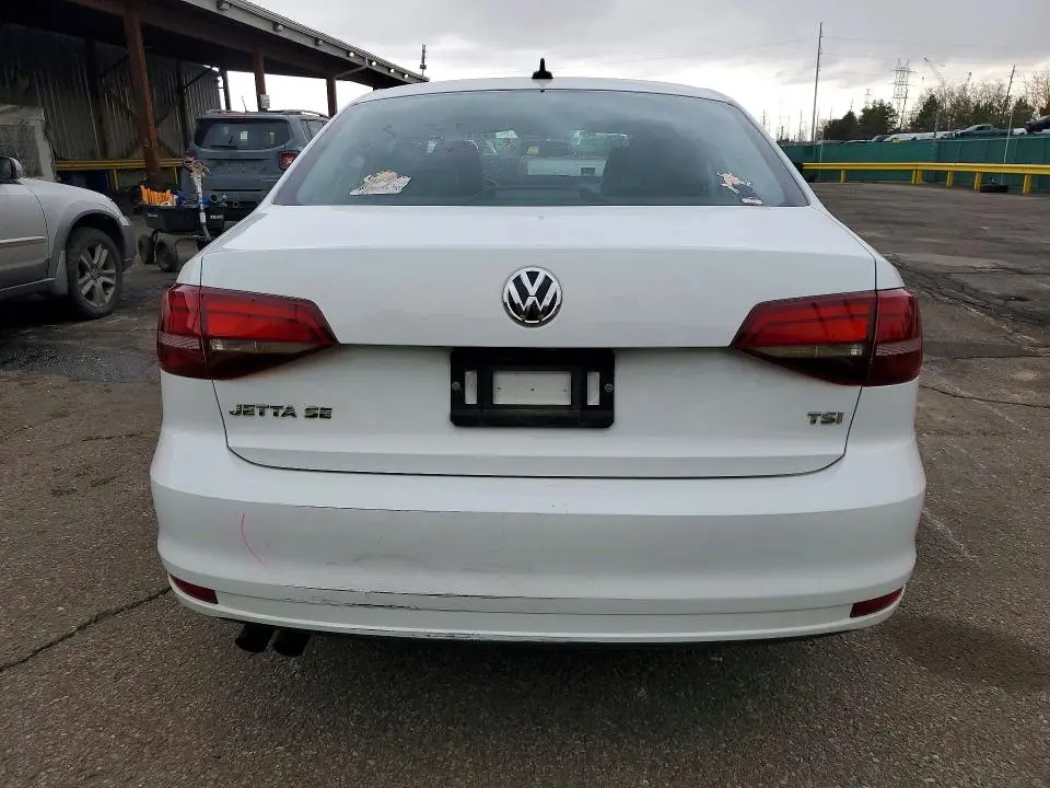 2017 VOLKSWAGEN JETTA SE  