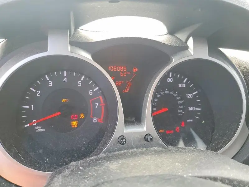 2011 NISSAN JUKE   