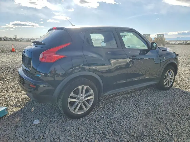 2013 NISSAN JUKE S  