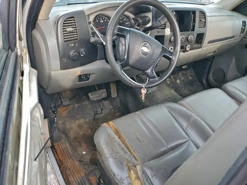 2011 CHEVROLET SILVERADO C2500 HEAVY DUTY  