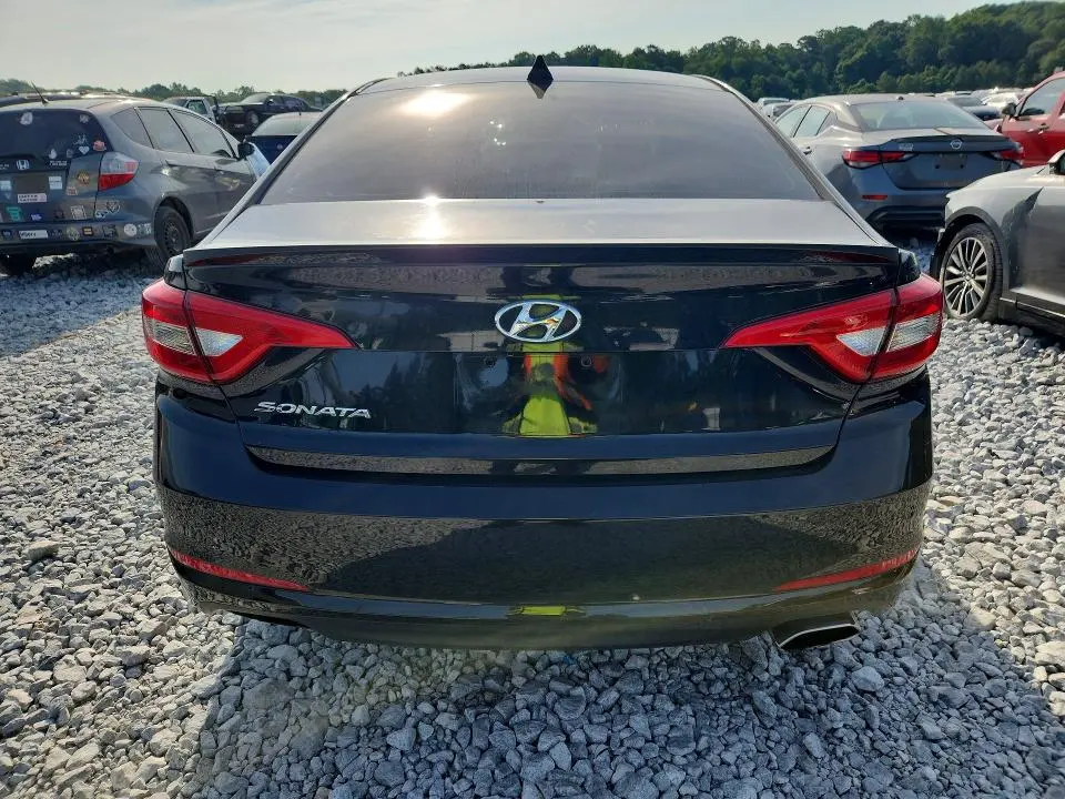 2016 HYUNDAI SONATA SE  