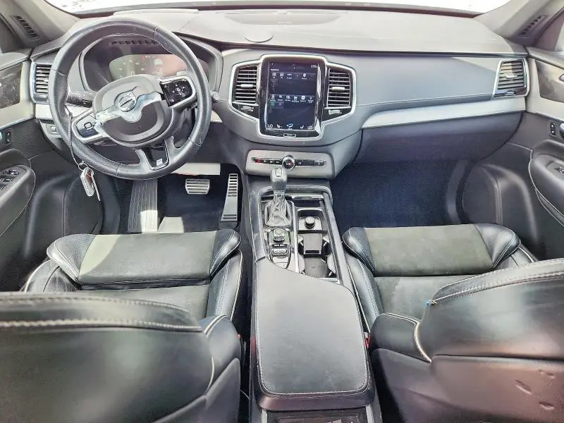2019 VOLVO XC90 T6 R-DESIGN  