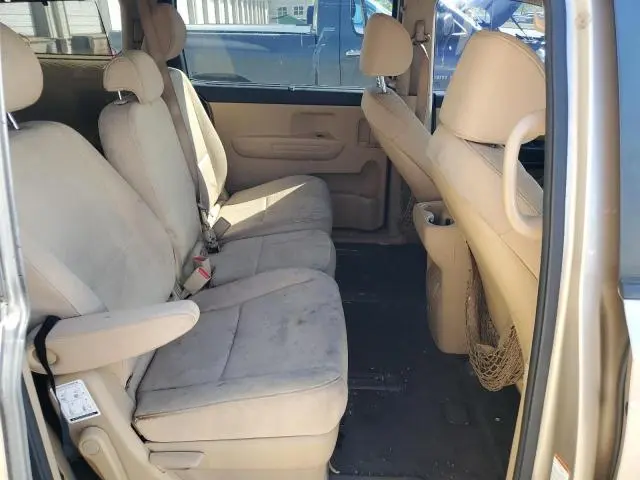 2015 KIA SEDONA LX  
