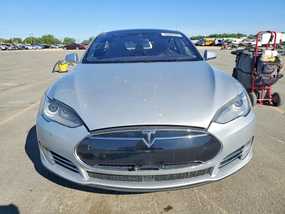 2016 TESLA MODEL S   